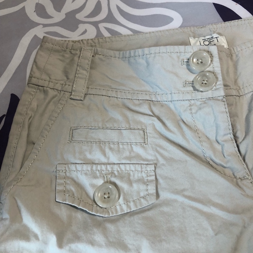 Ann Taylor Loft cargo khaki capris